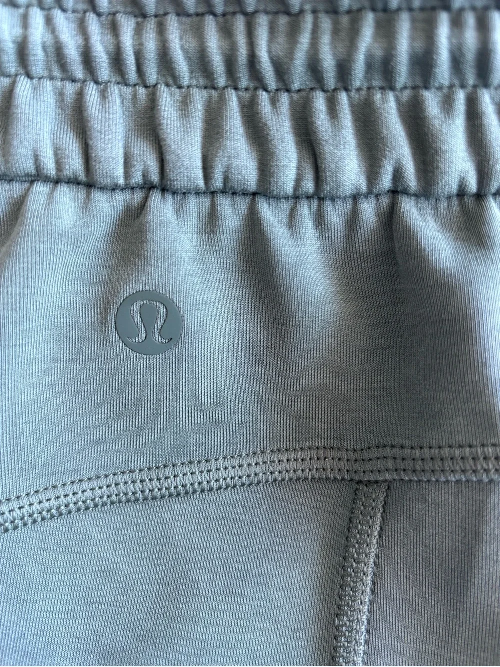 NWOT Lululemon Softstreme High-Rise Pant in Dark Forest Size 8